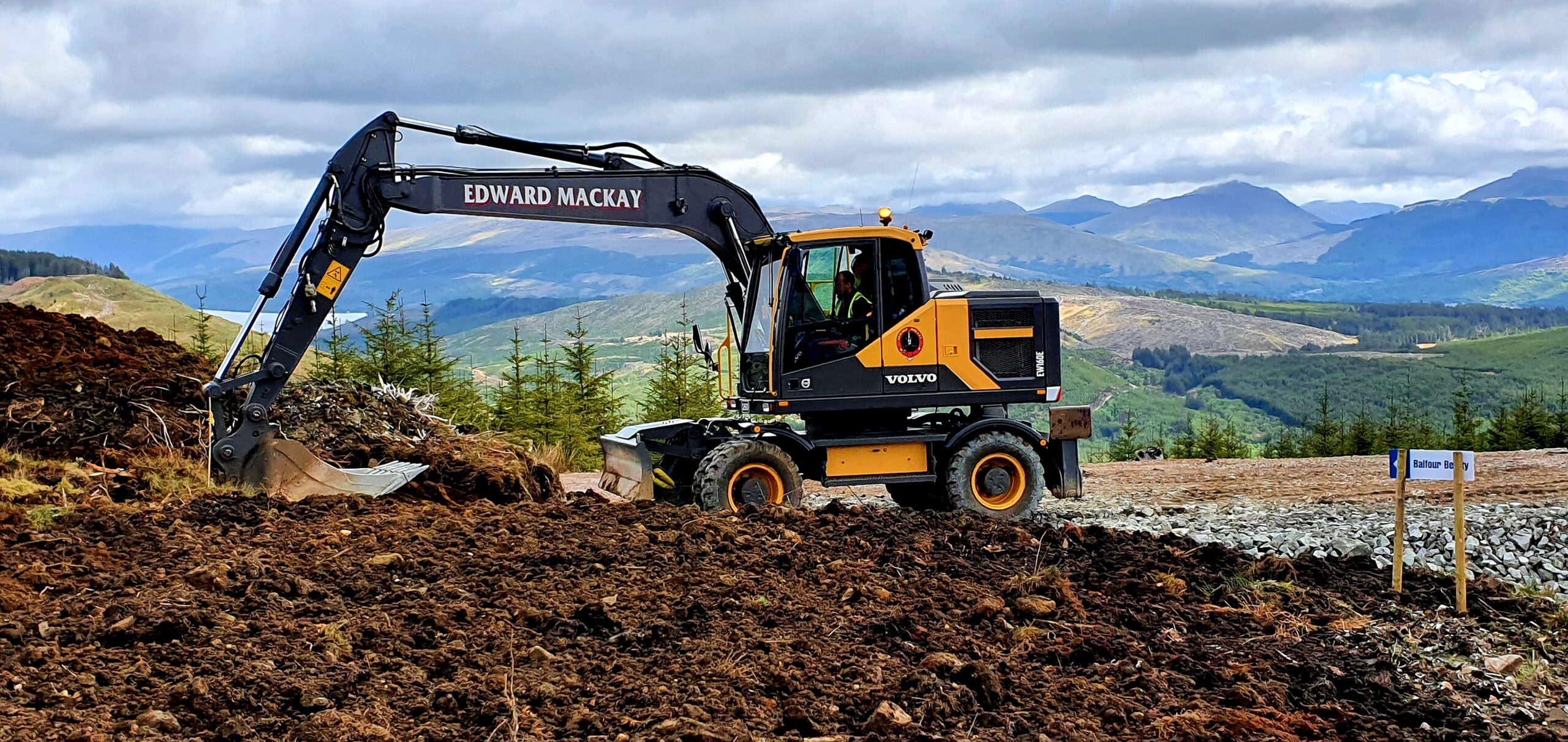Wheeled Excavator